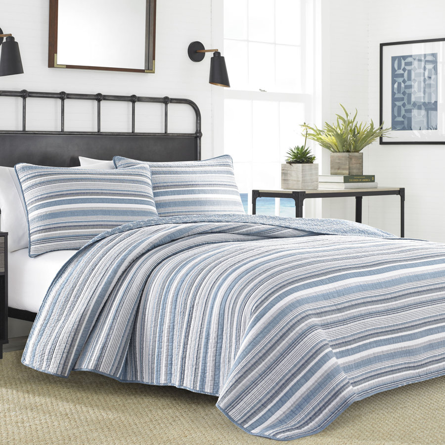 Nautica Jettison Cotton Reversible Blue Quilt Set